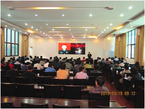 公司舉行消防安全知識(shí)培訓(xùn)