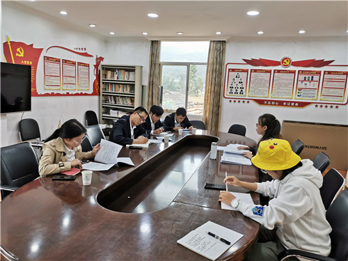 不忘初心、牢記使命主題教育—安一司、建設(shè)產(chǎn)業(yè)化分公司、五直、十一直黨支部召開專題組織生活會