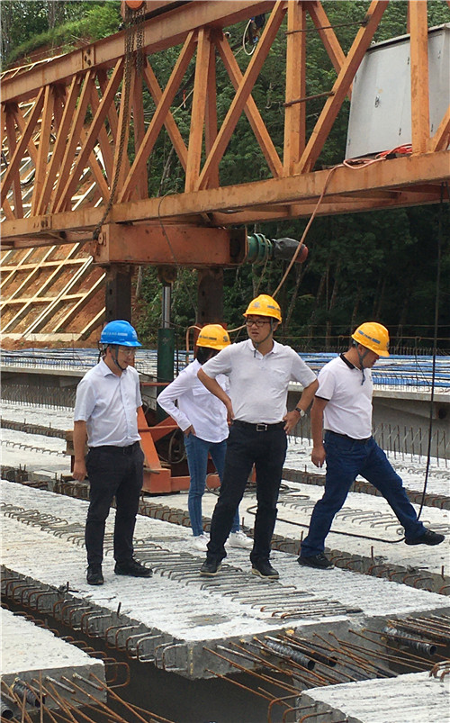 萬向遵調(diào)研景洪南過境公路G214項(xiàng)目