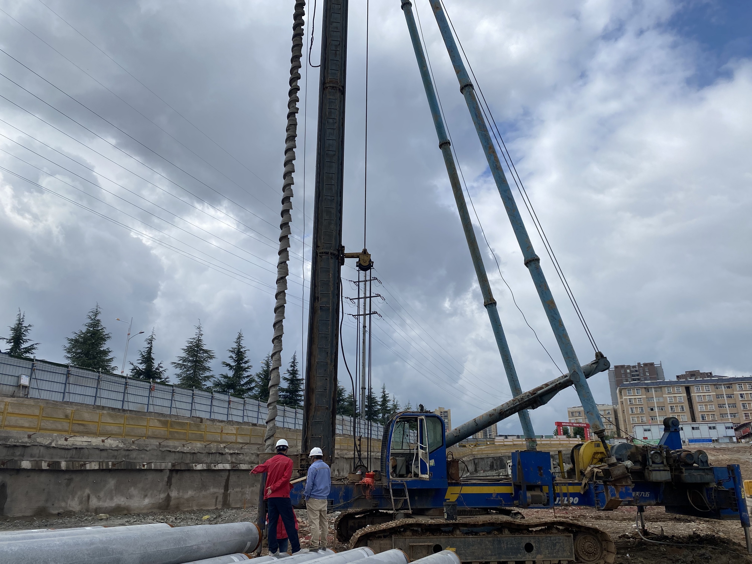 【項(xiàng)目動(dòng)態(tài)】曲靖冶金小區(qū)二期項(xiàng)目舉行開工儀式