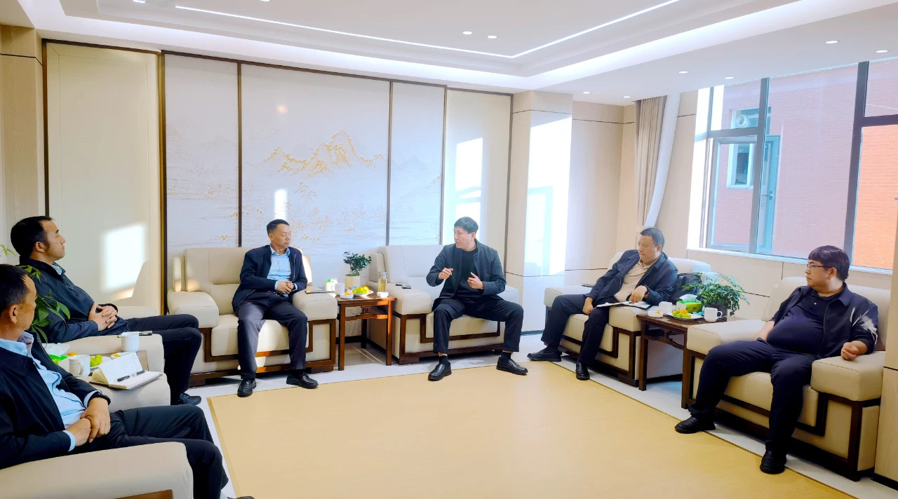 【百日攻堅(jiān)】楚雄州國有資本運(yùn)營集團(tuán)有限公司到公司交流座談
