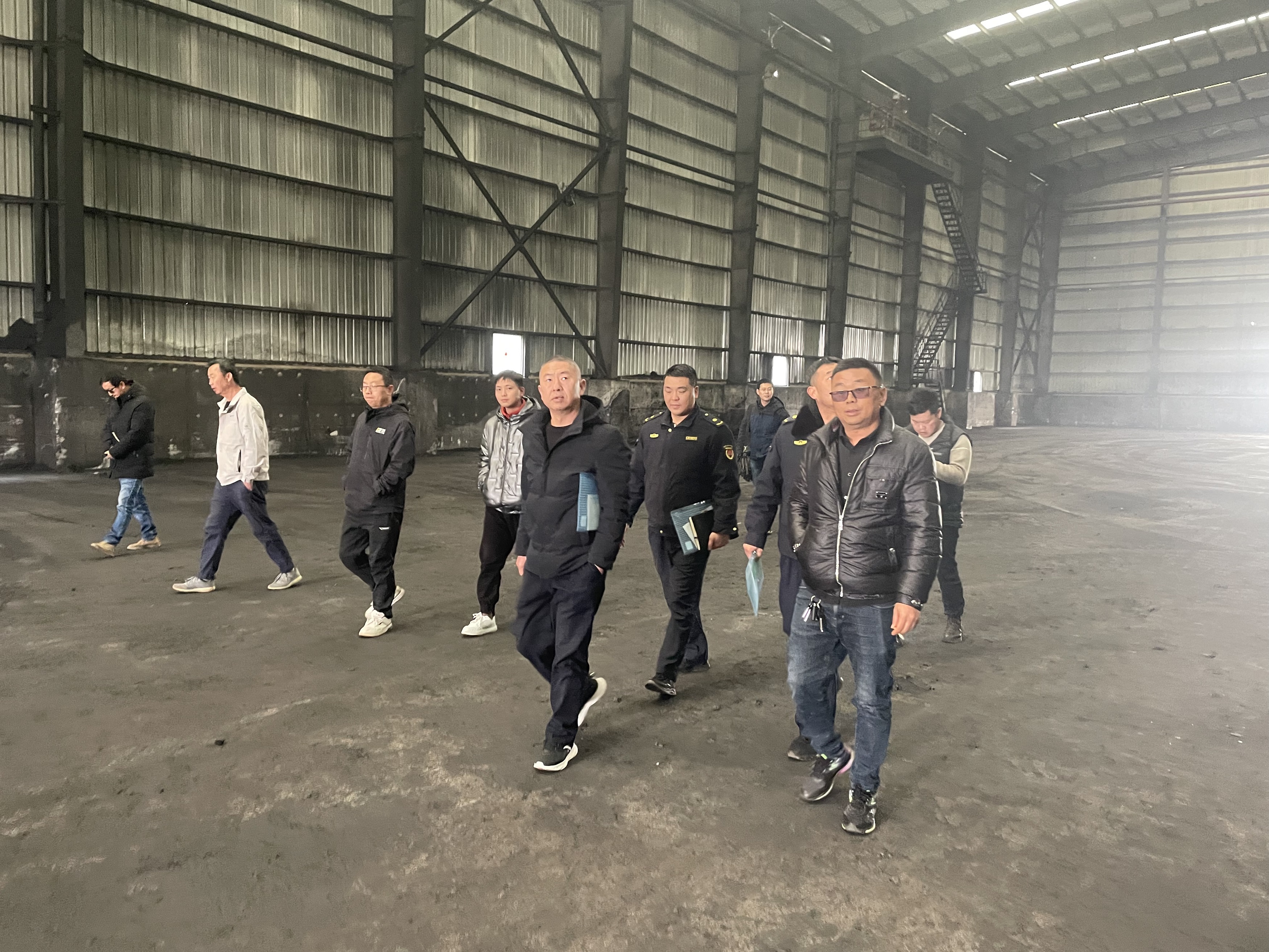 【百日攻堅(jiān)】富源產(chǎn)業(yè)園區(qū)腰站片區(qū)標(biāo)準(zhǔn)廠房及配套基礎(chǔ)設(shè)施建設(shè)項(xiàng)目順利通過(guò)竣工驗(yàn)收