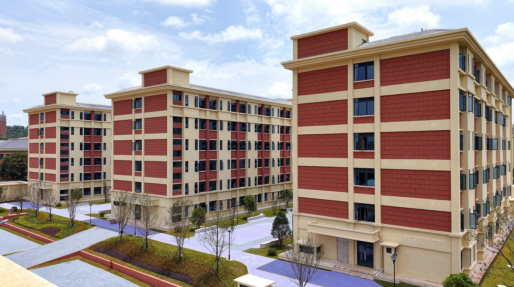 匠心鑄就校園新地標——云南大學(xué)學(xué)生宿舍項目-梓苑提前10天交付！